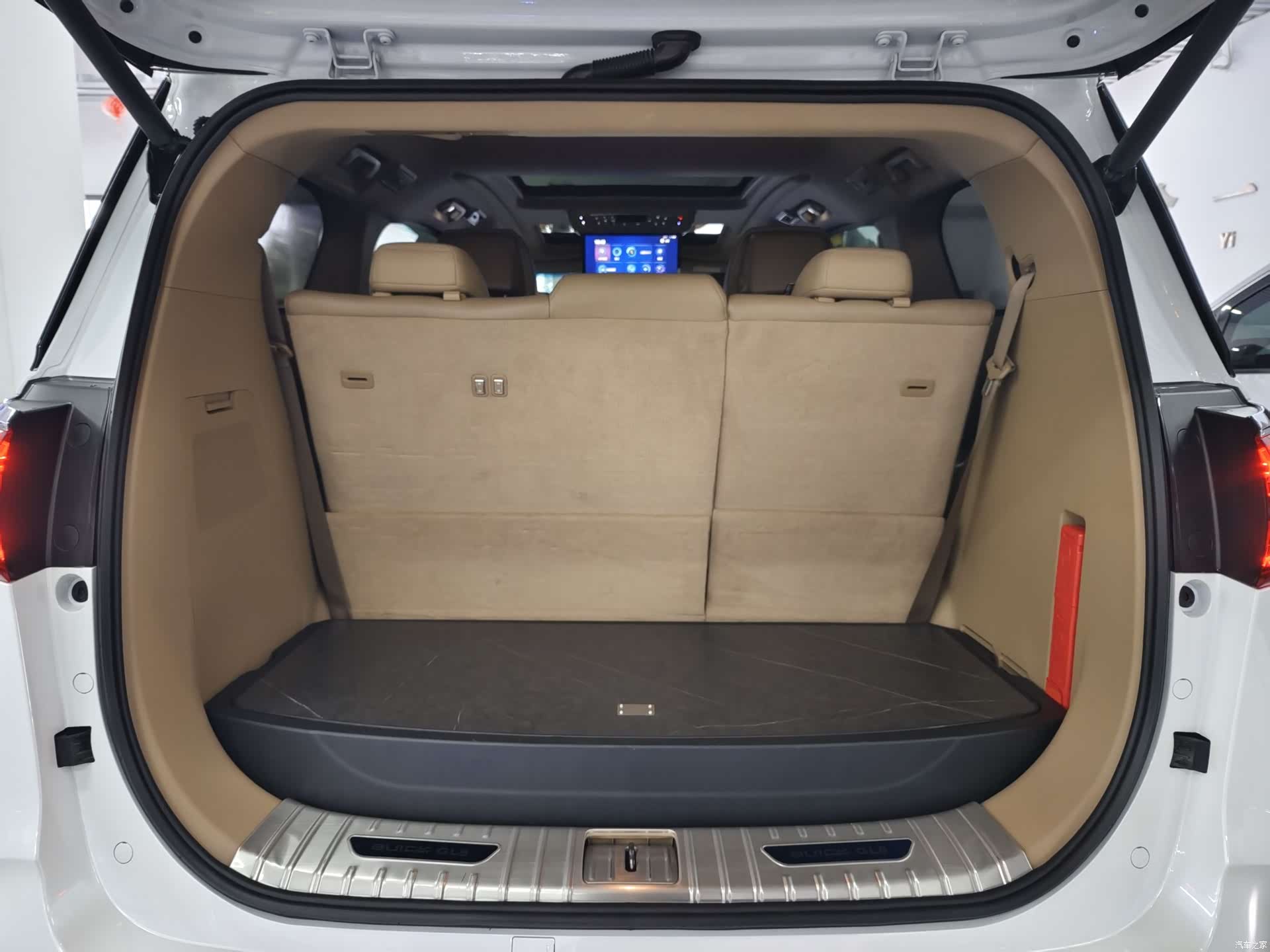 Buick GL8, 2021 19