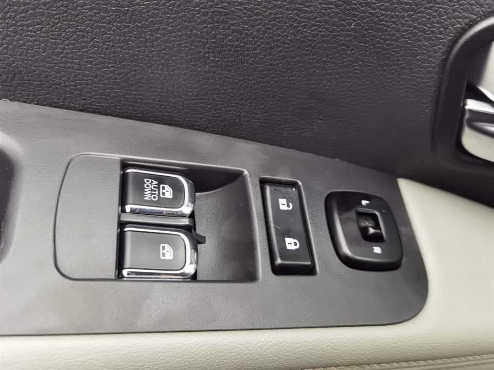 JAC Refine Ruifeng M4