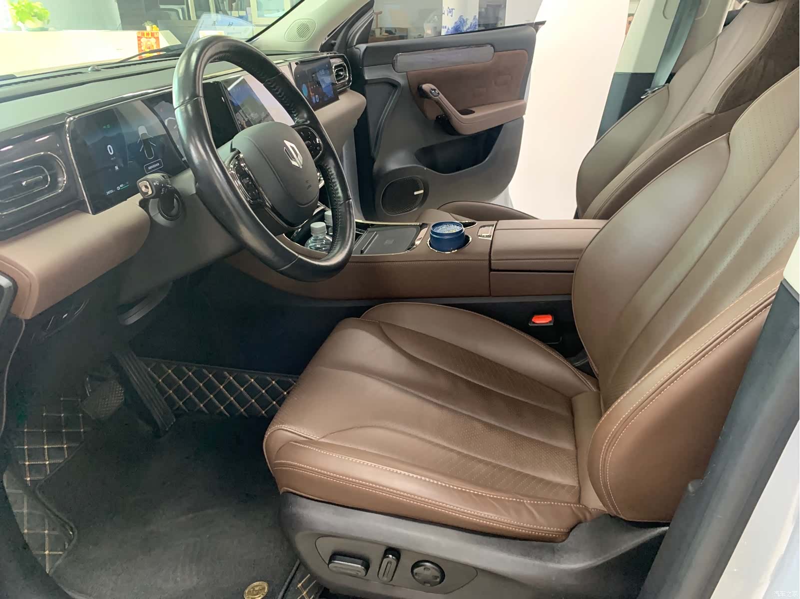 Leapmotor C11, 2022 4