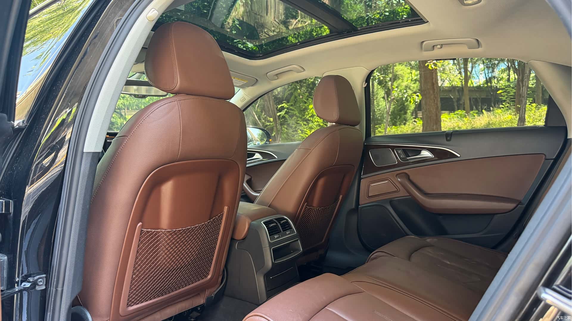 Audi A6L, 2019 11