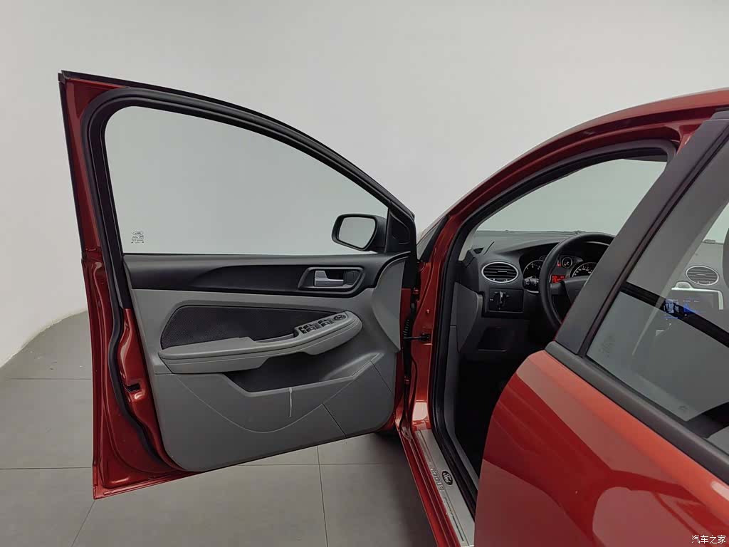 Ford Focus, 2013 8