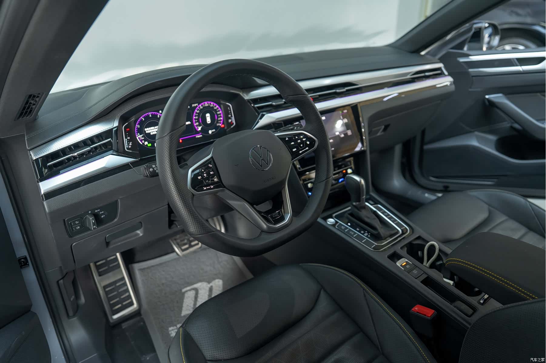 Volkswagen CC, 2025 9