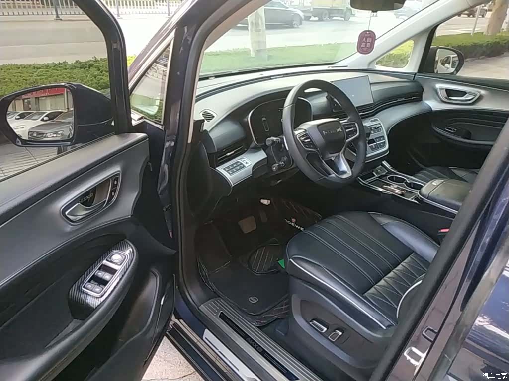 Roewe iMAX8, 2022 16