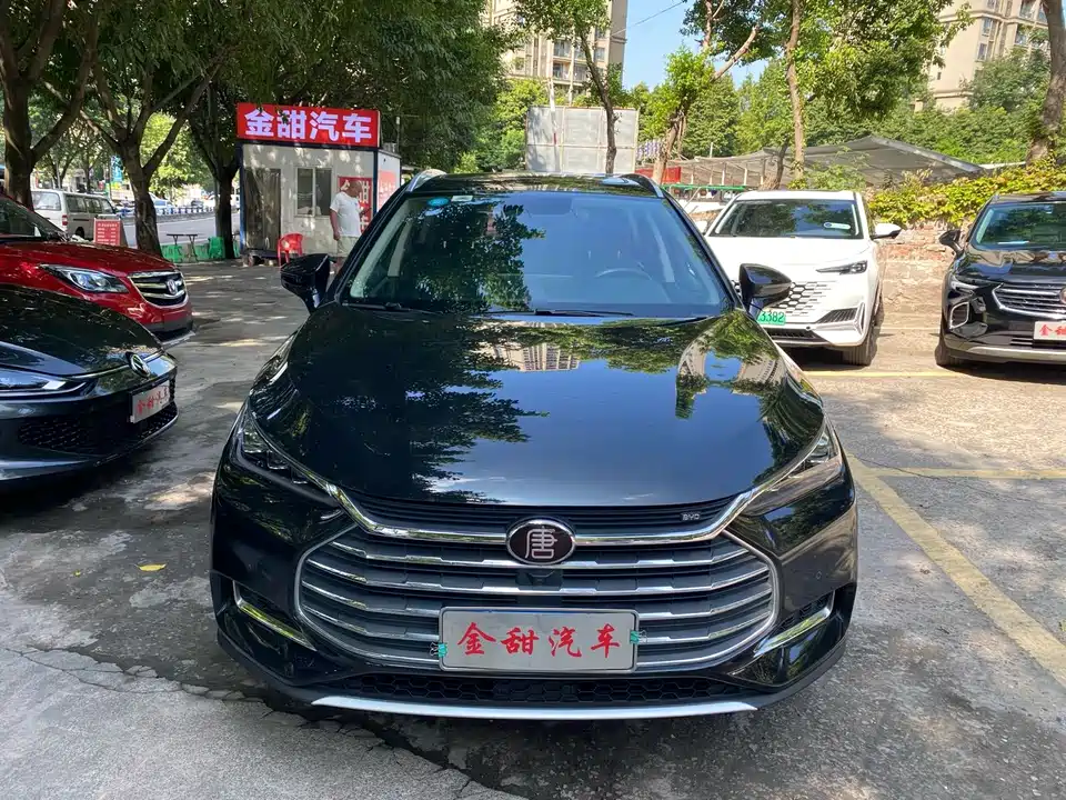 BYD Tang
