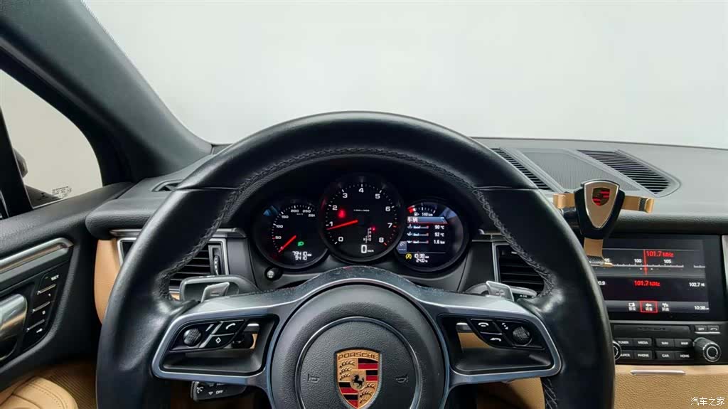 Porsche Macan, 2017 11