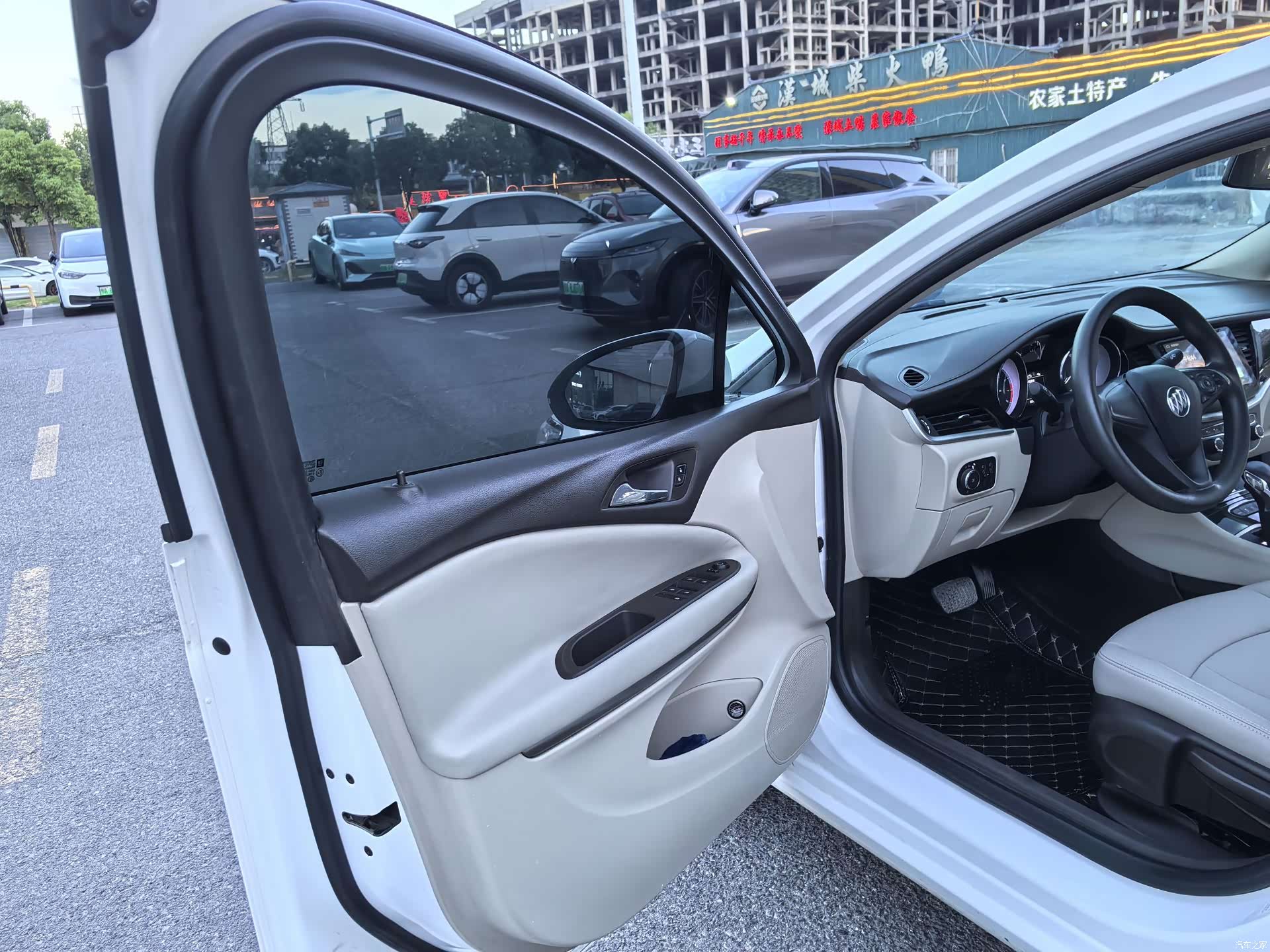 Buick Verano, 2017 14