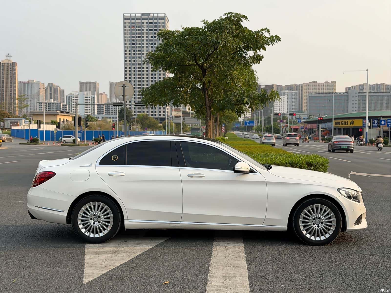 Mercedes-Benz C-Class, 2015 7