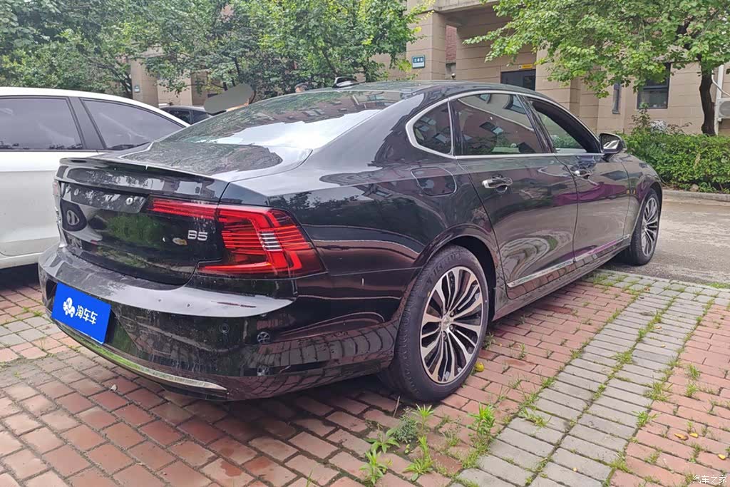 Volvo S90, 2022 3