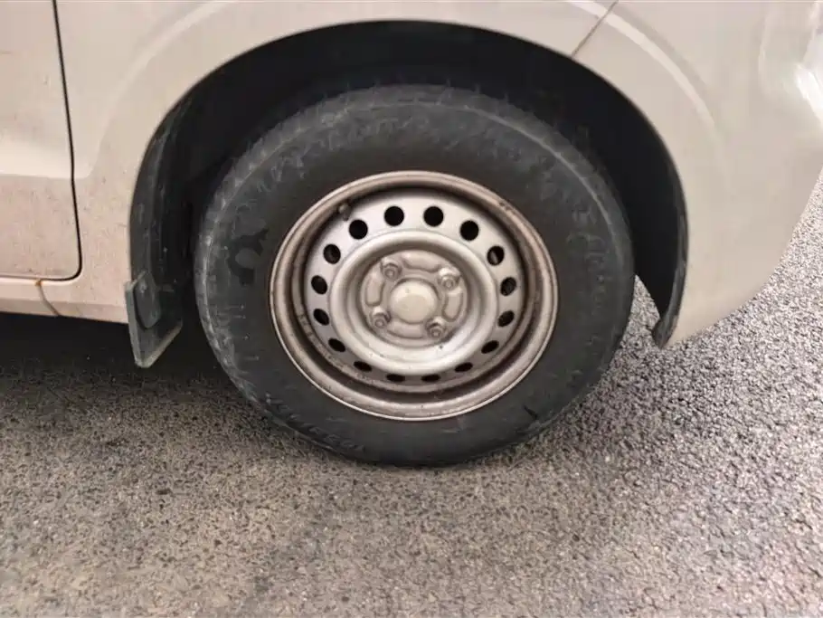 Wuling Wuling Hongguang V