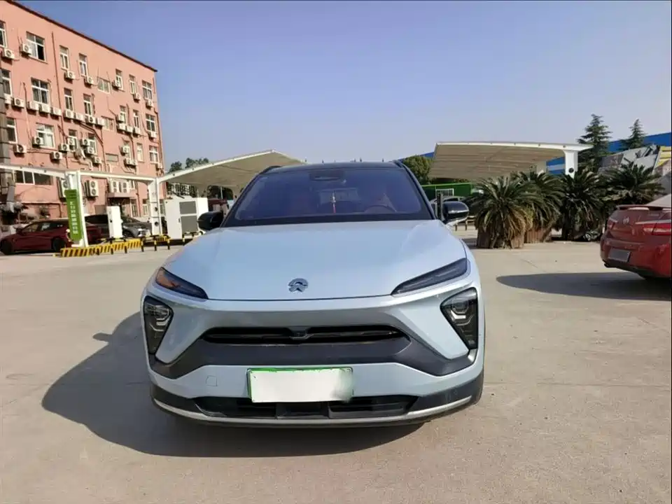 NIO ES6