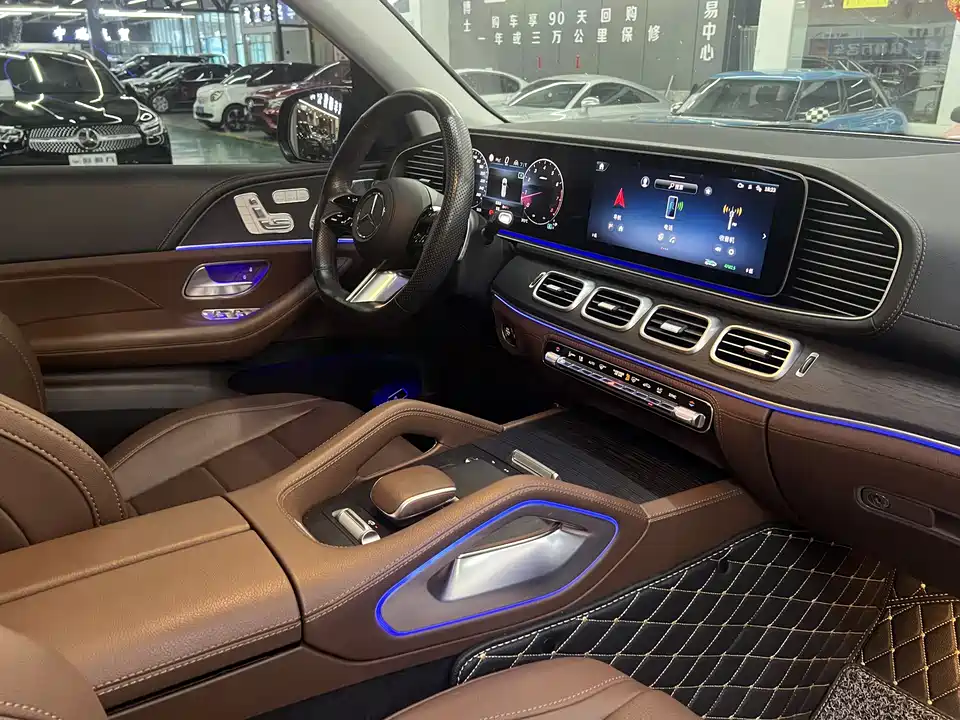 Mercedes-Benz GLS Mercedes-Benz GLS