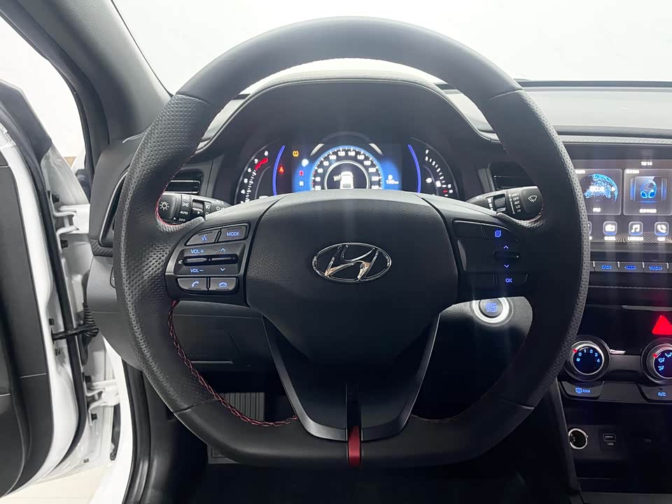 Hyundai Lead