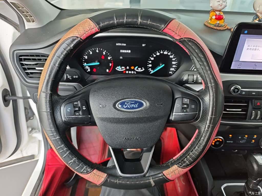 Ford Focus, 2020 11