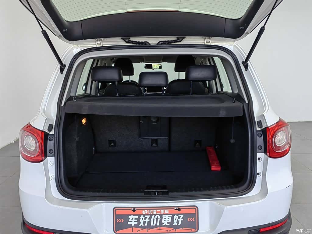 Volkswagen Tiguan, 2012 16
