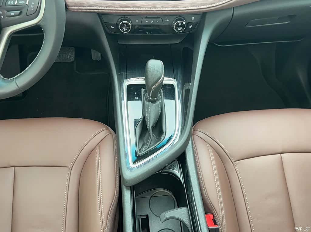 Buick GL6, 2019 11