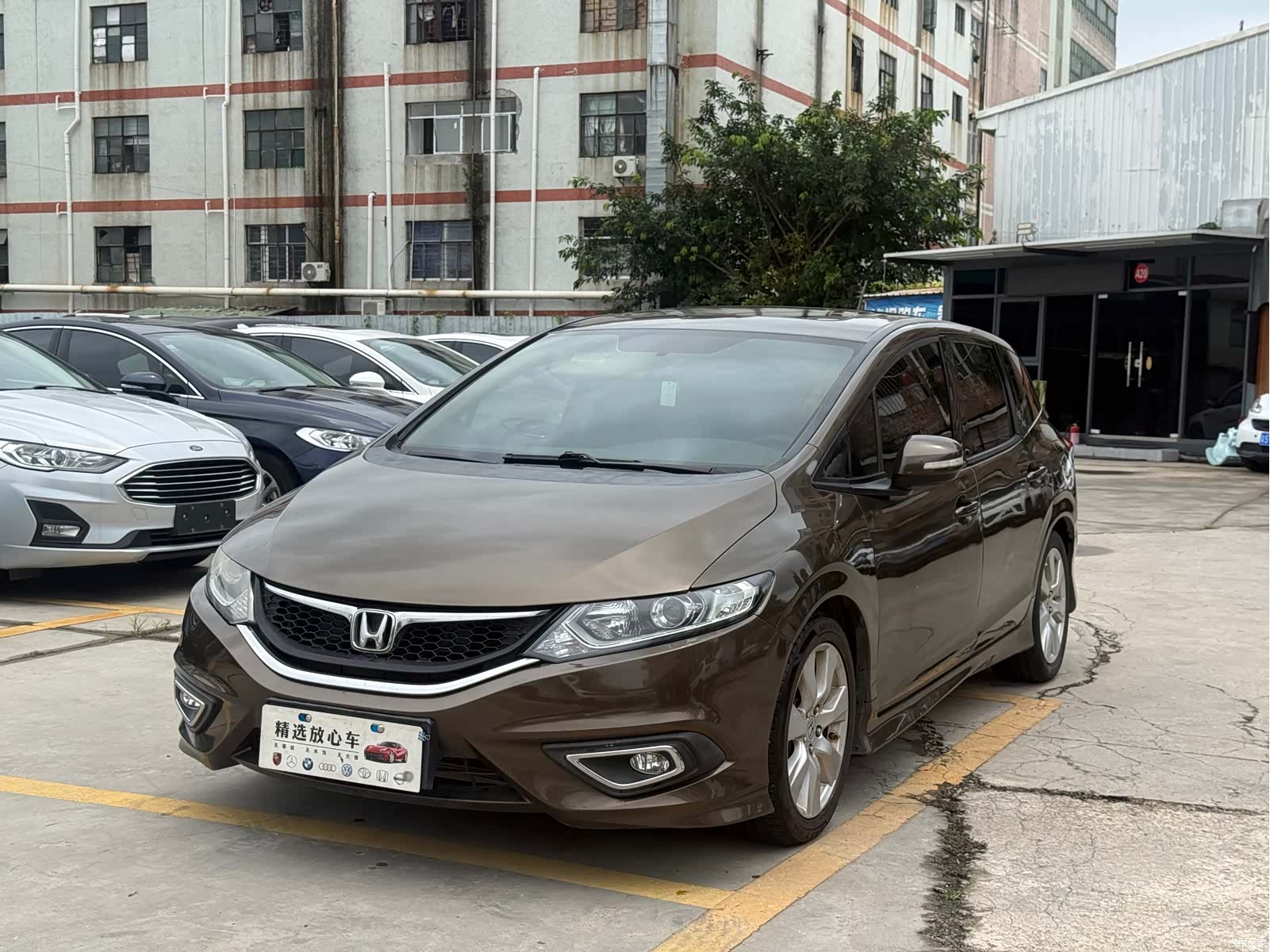 Honda Jade, 2014 1
