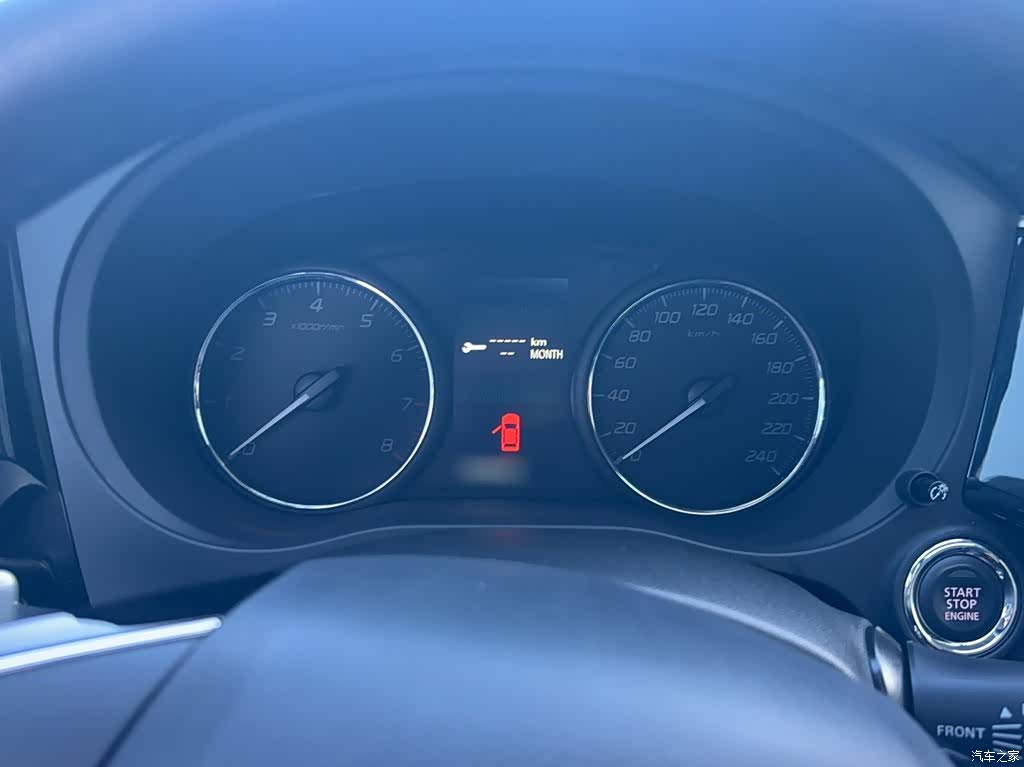 Mitsubishi Outlander, 2015 8