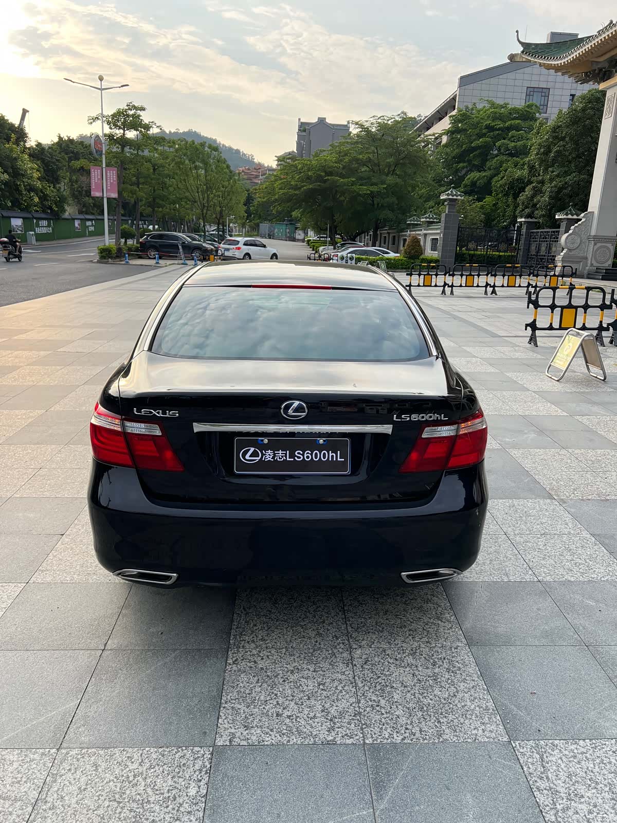 Lexus LS, 2009 13