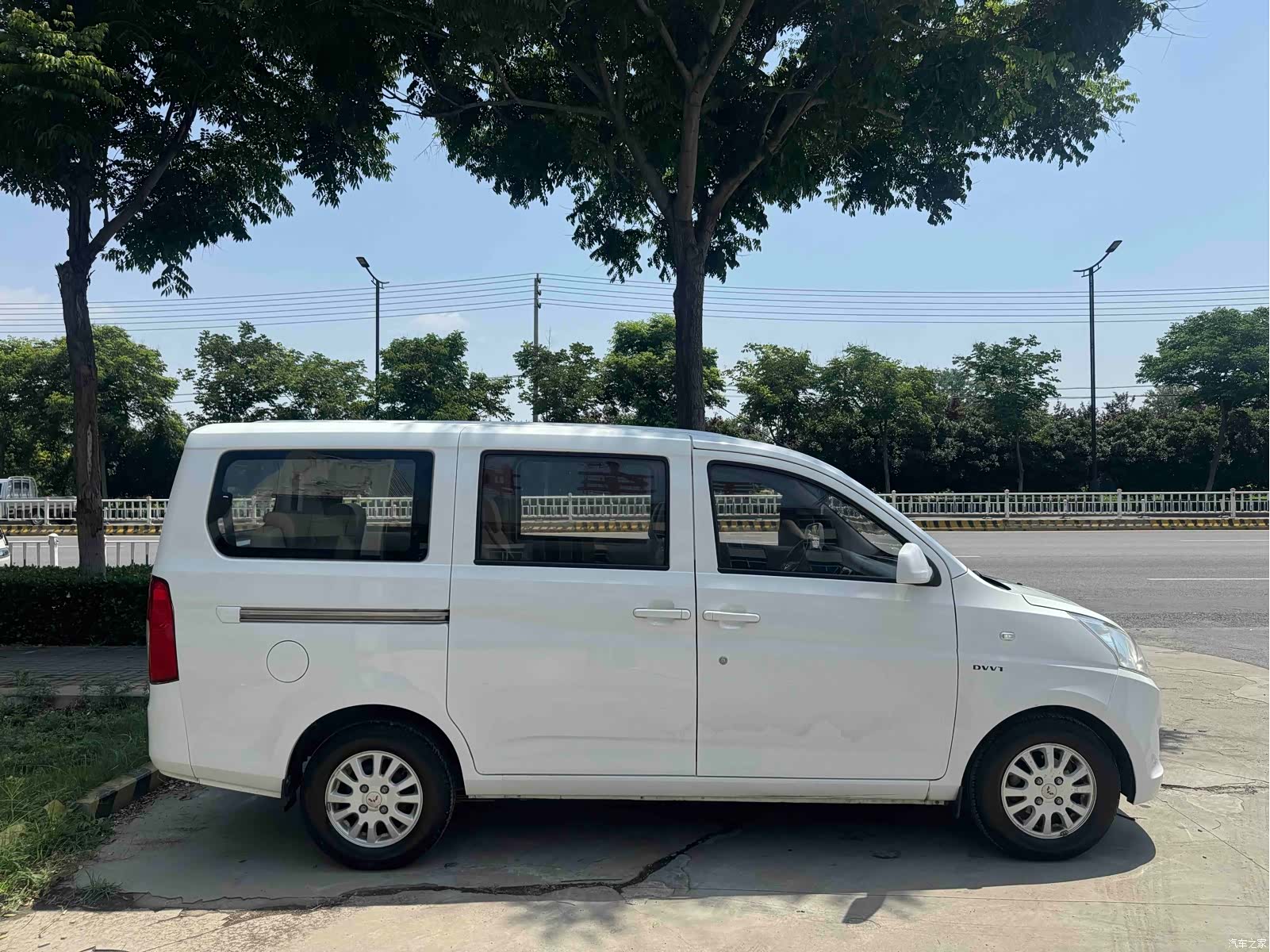 Wuling V, 2016 6