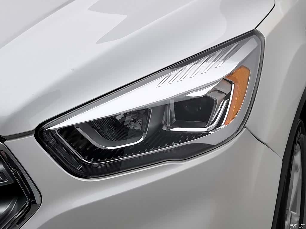 Ford Kuga, 2017 7