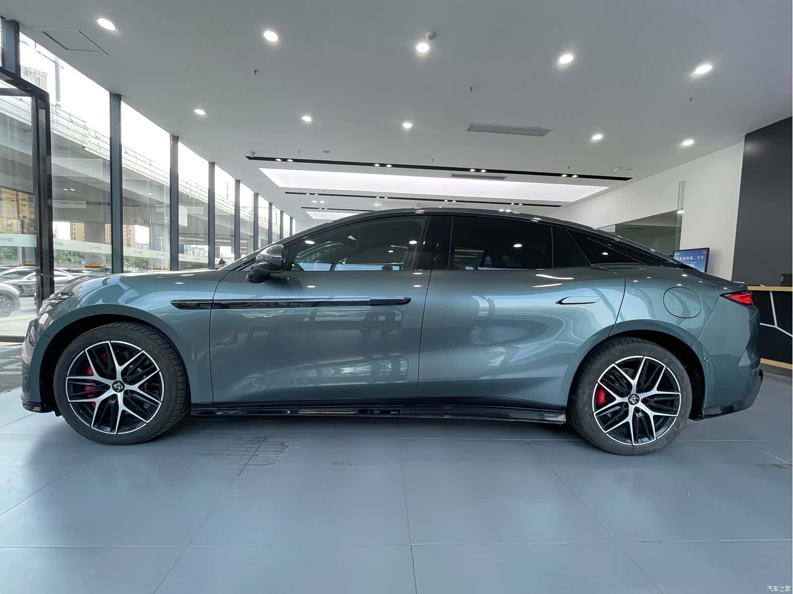 BYD Han, 2025 4