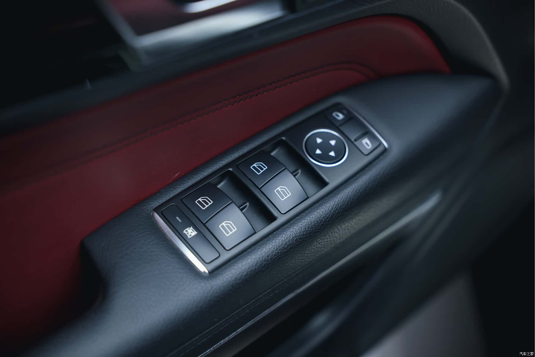 Mercedes-Benz E-Class, 2014 11