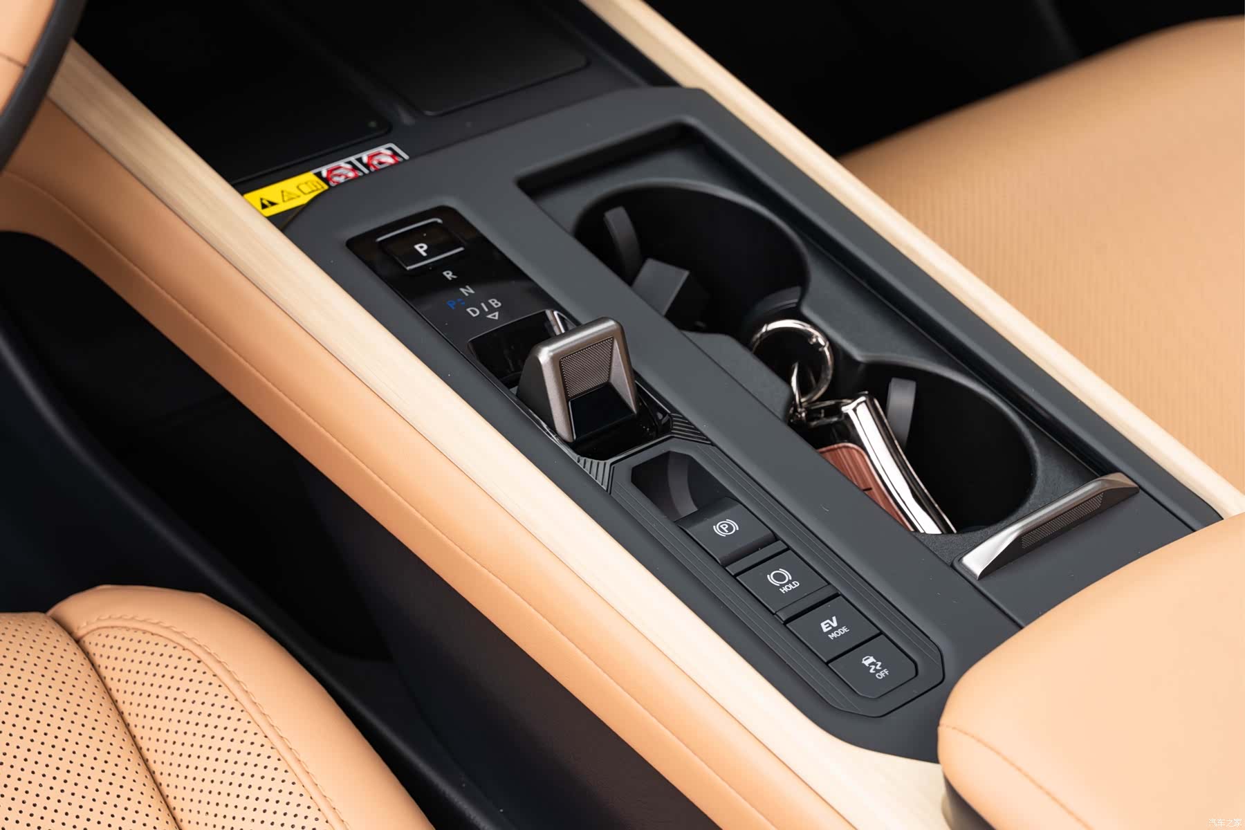 Lexus ES, 2026 15