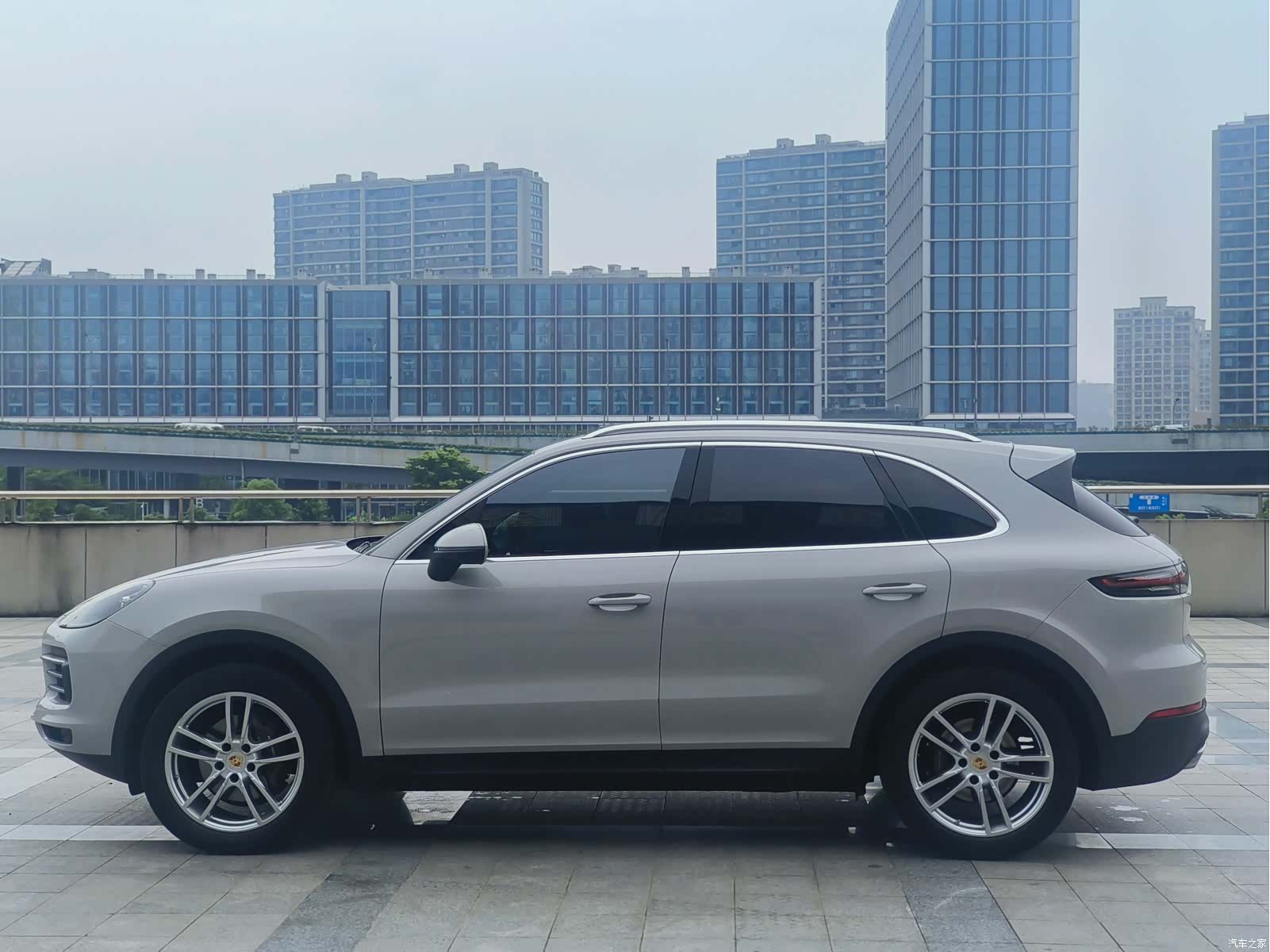 Porsche Cayenne, 2018 12