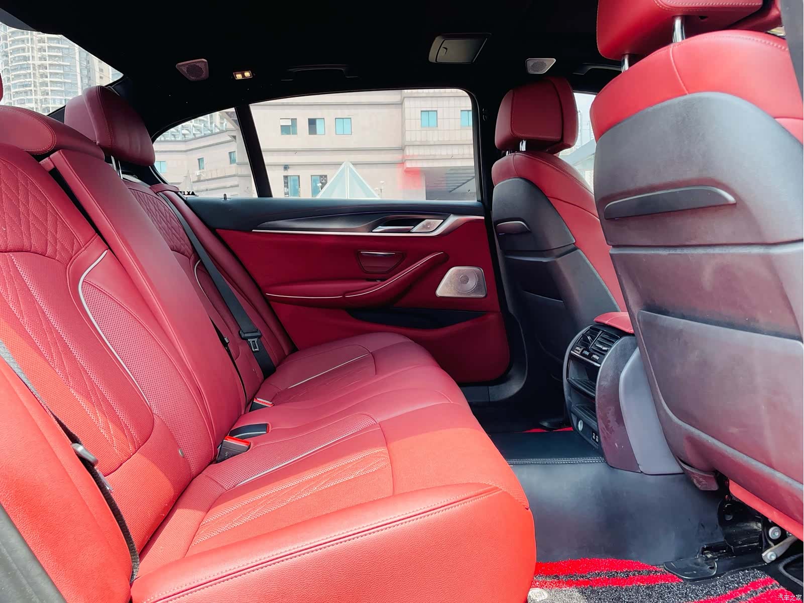 BMW 5 Series, 2021 13