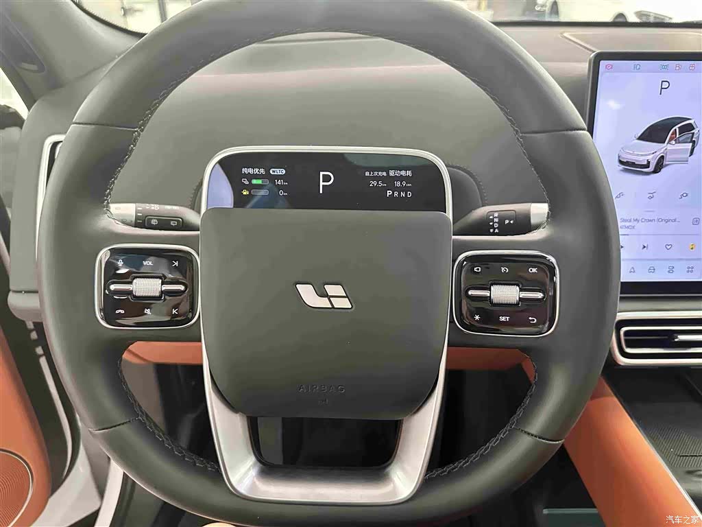 Li Auto L8, 2025 8