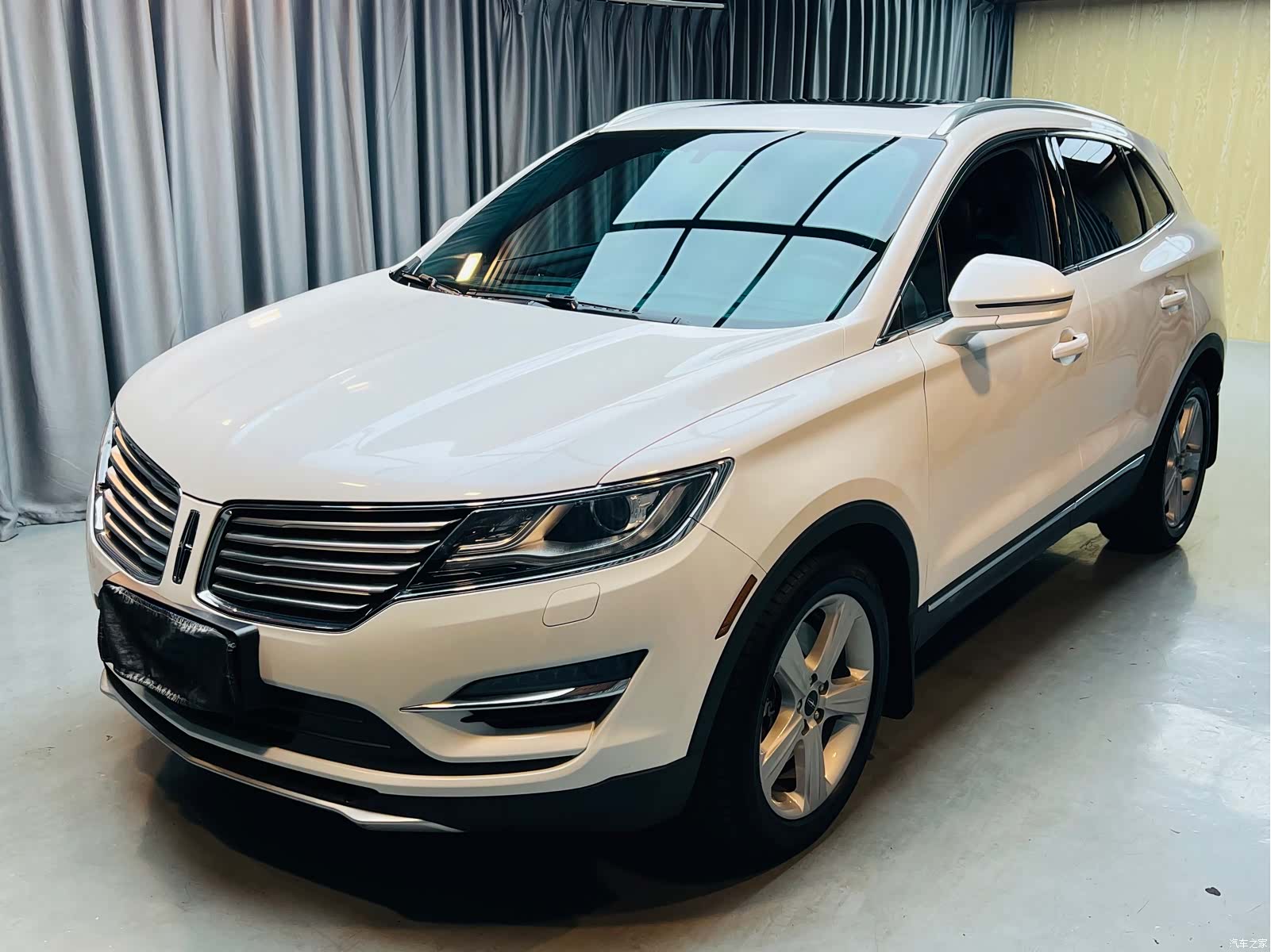 Lincoln MKC, 2015 1