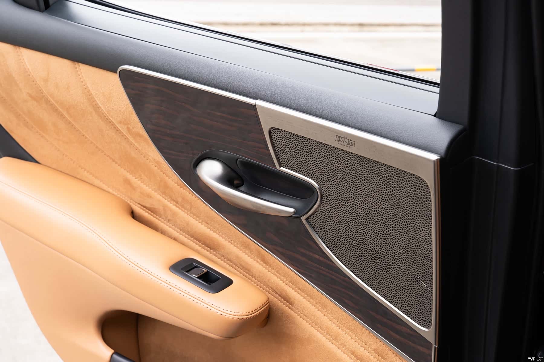 Lexus LS, 2021 18