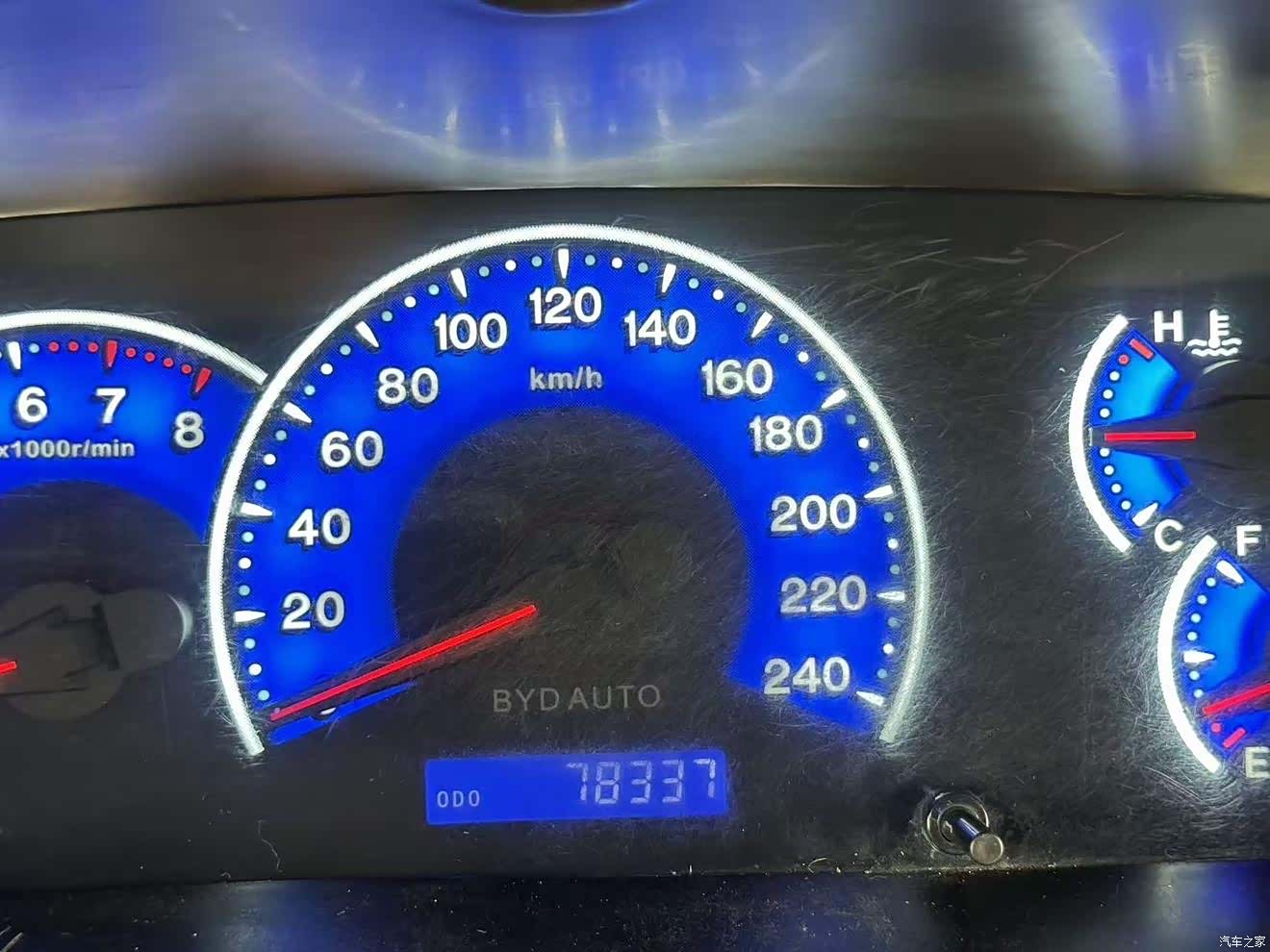 BYD F3, 2019 13