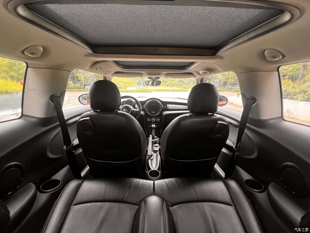 Mini Cooper, 2015 9
