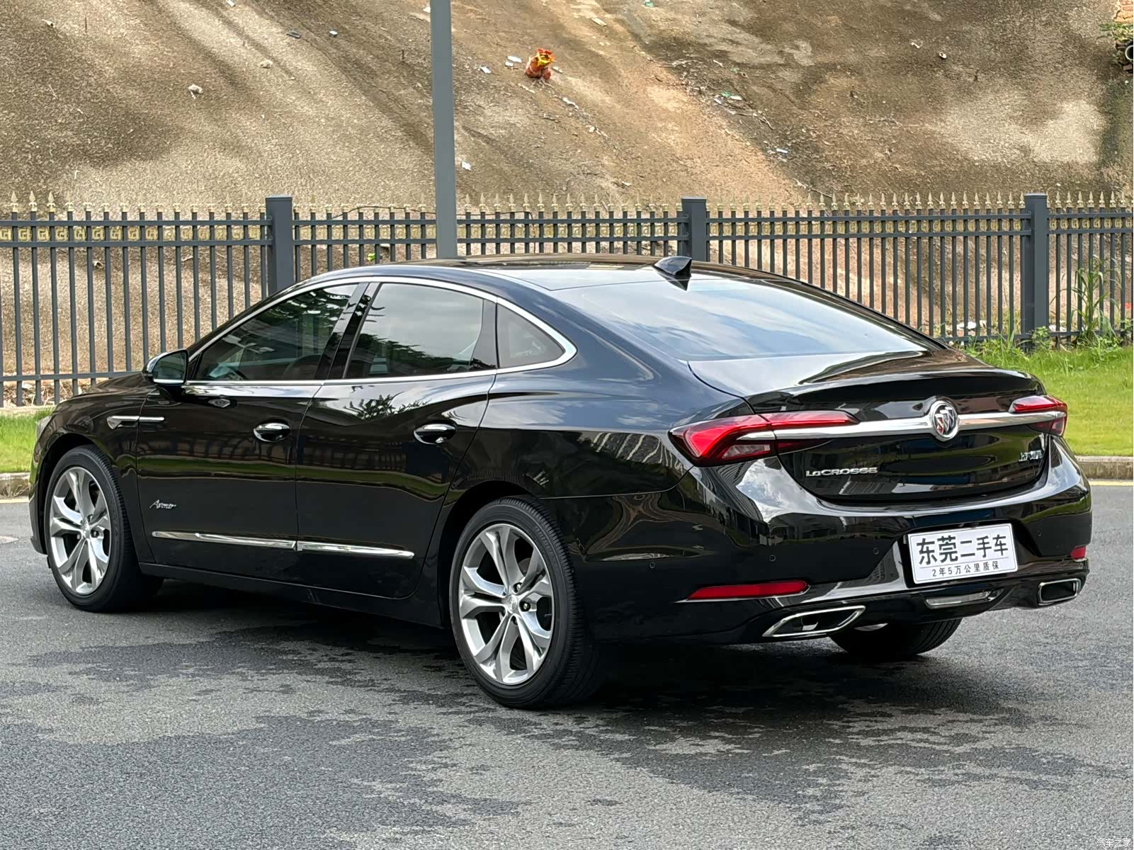 Buick LaCrosse, 2023 все фото