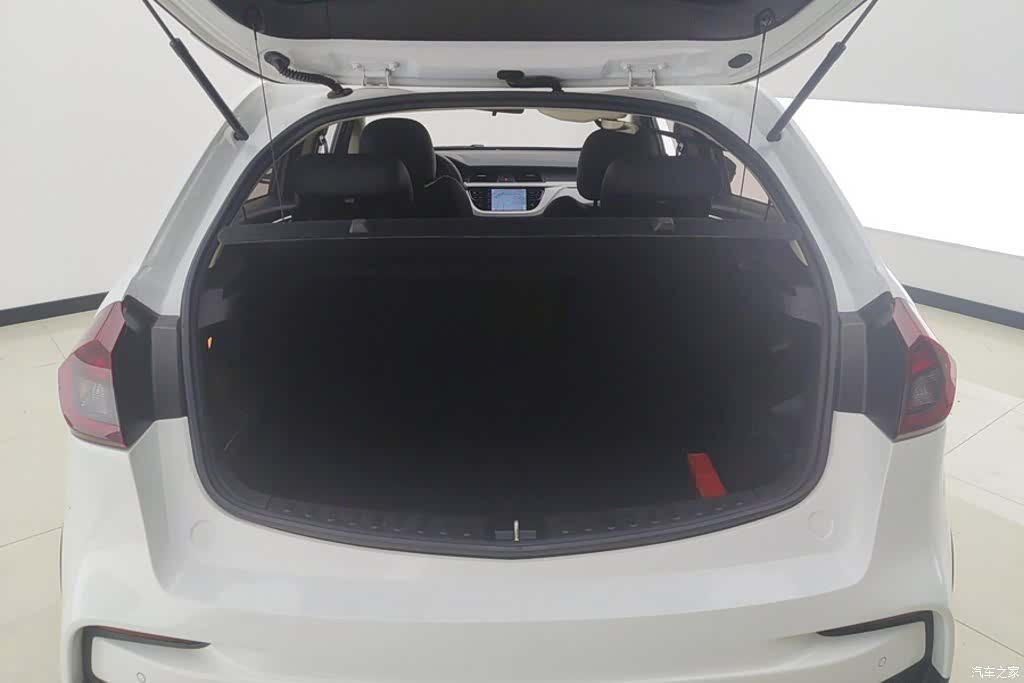 Geely X3, 2020 4