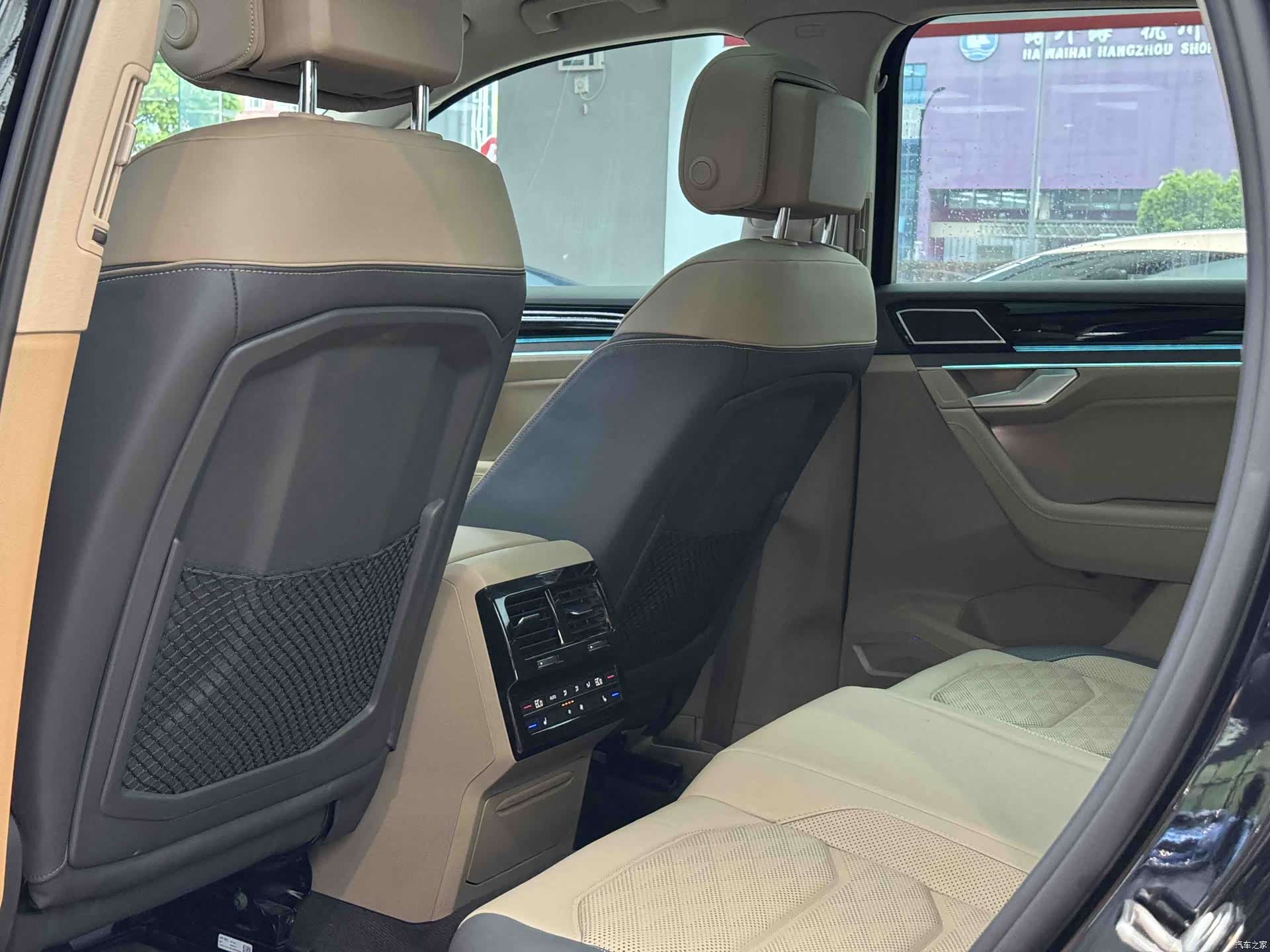 Volkswagen Touareg, 2021 17