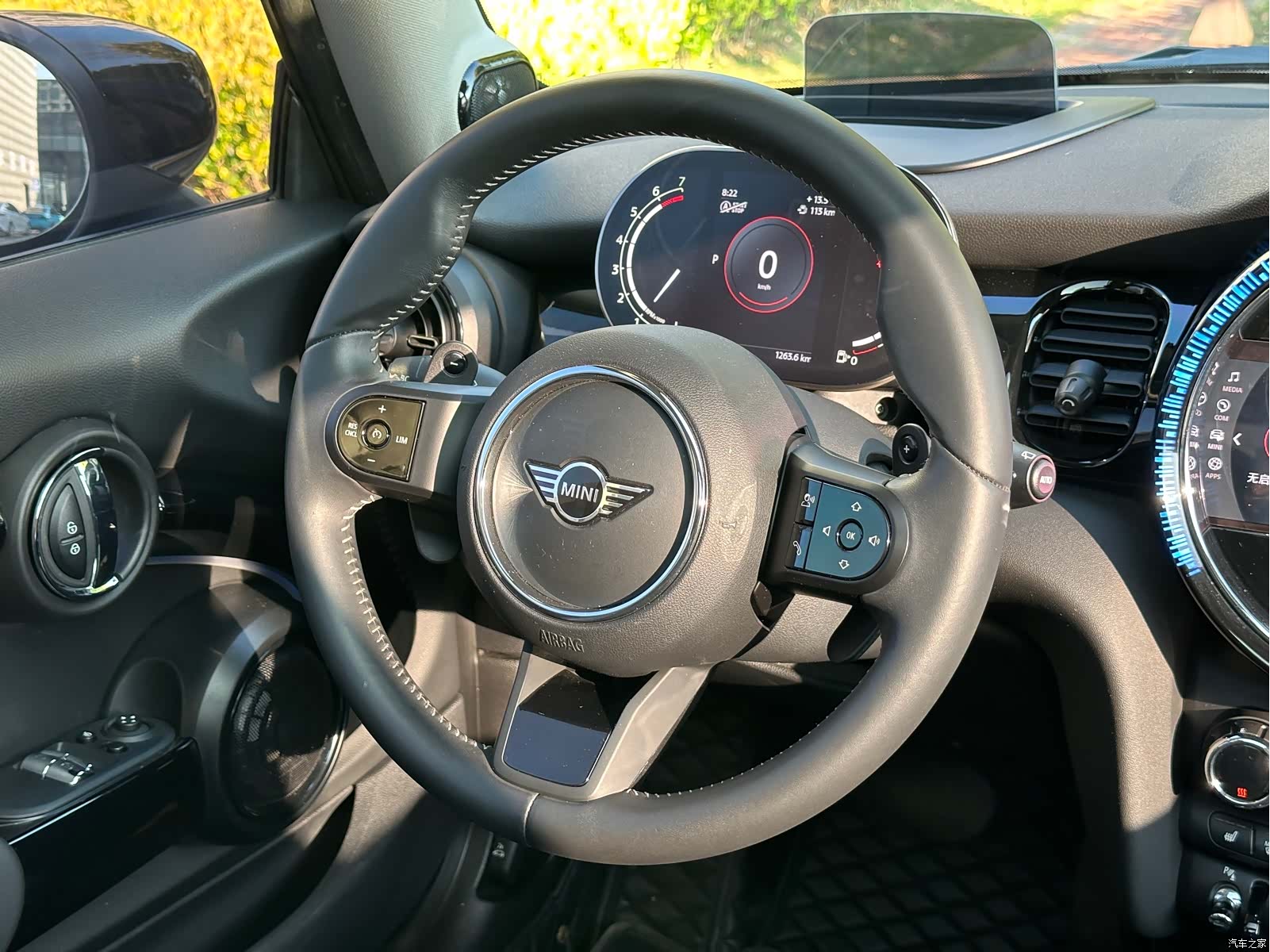 Mini Cooper, 2023 15