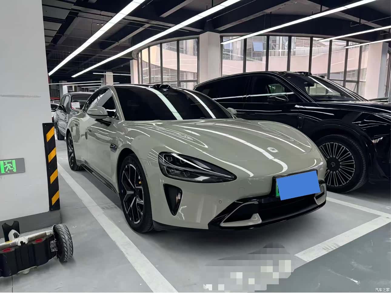Xiaomi SU7, 2024 3