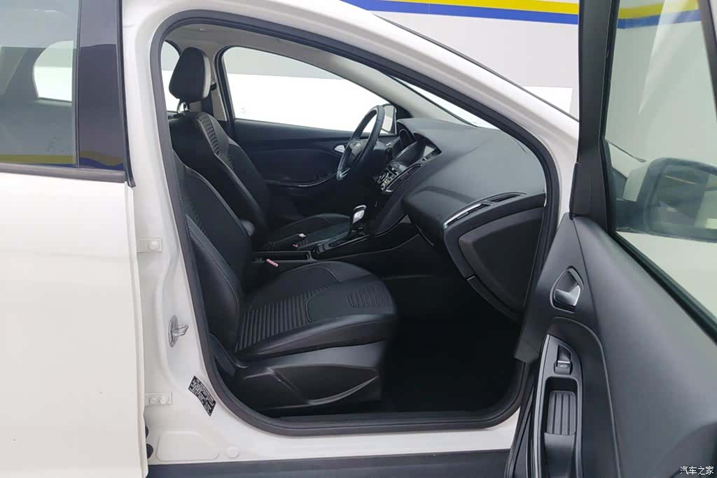 Ford Focus, 2016 8