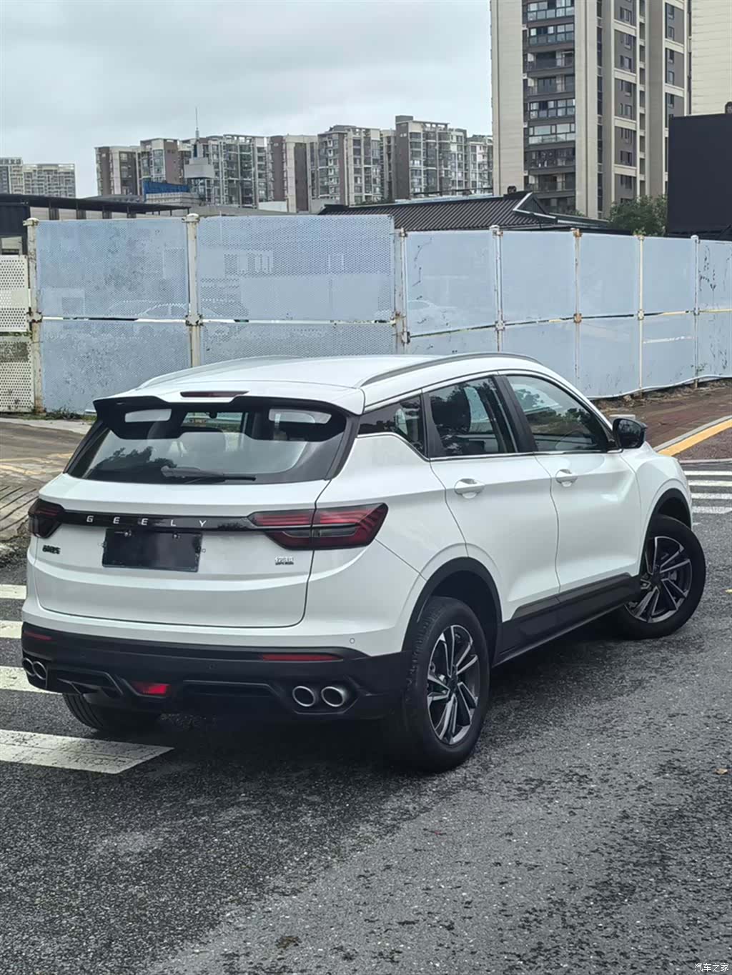 Geely Coolray, 2023 все фото