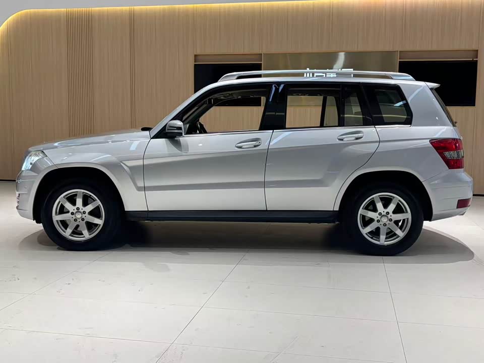 Mercedes-Benz GLK grade