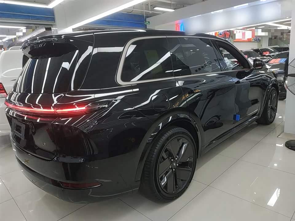 Li Auto Ideal L9