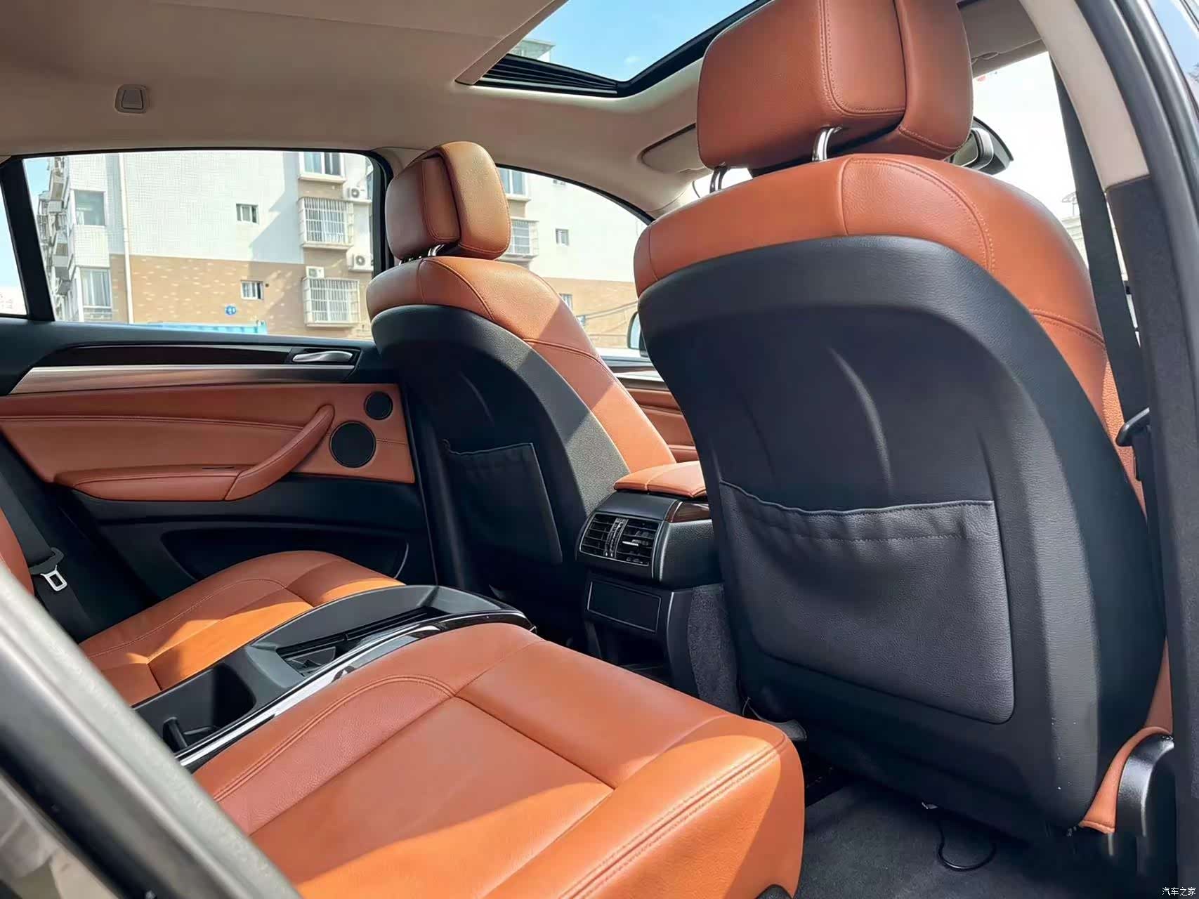 BMW X6, 2011 15