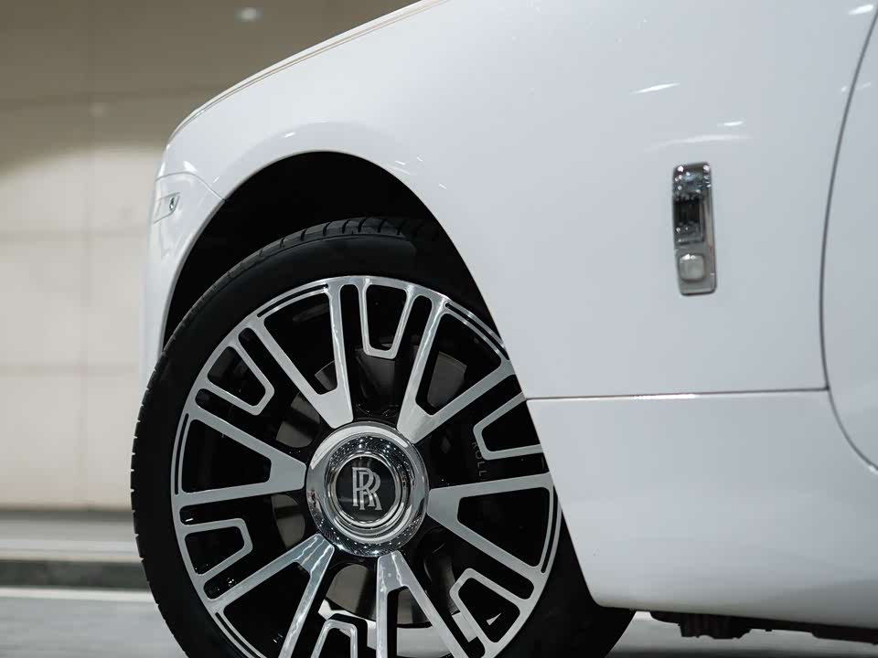 Rolls-Royce Phantom