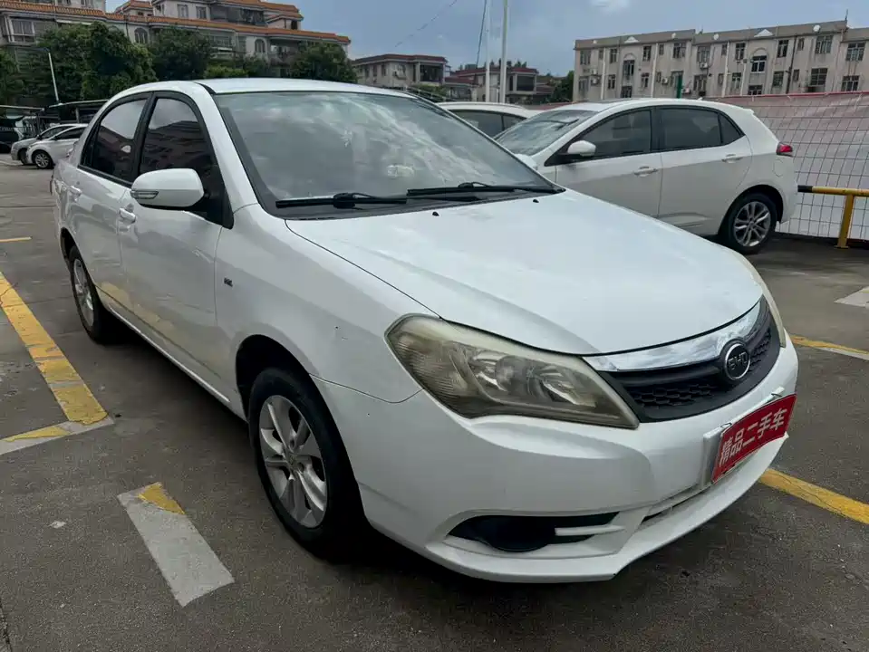 BYD F3
