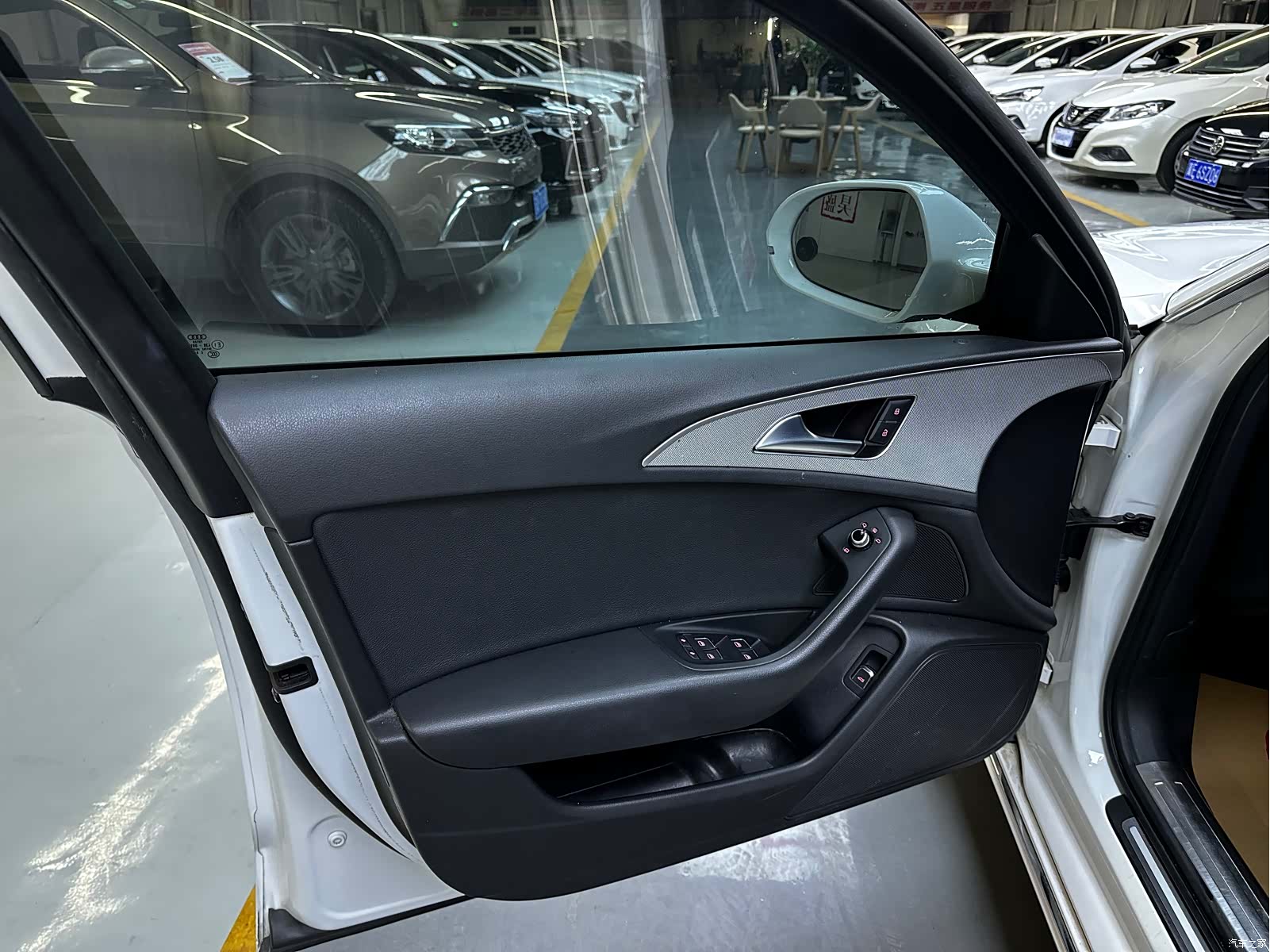 Audi A6L, 2016 8