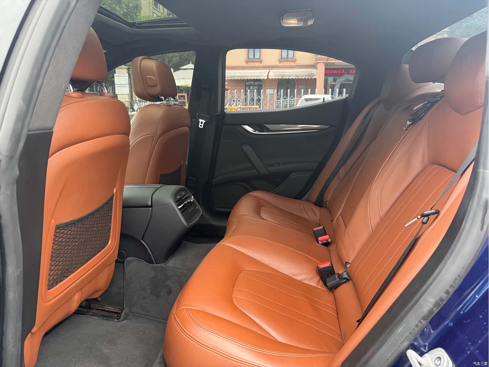 Maserati Ghibli, 2018 16