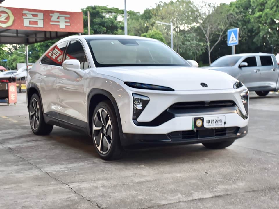 NIO EC6