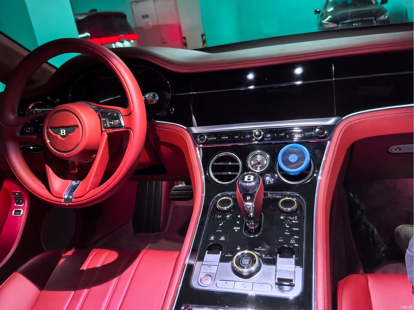 Bentley Continental GT, 2020 все фото